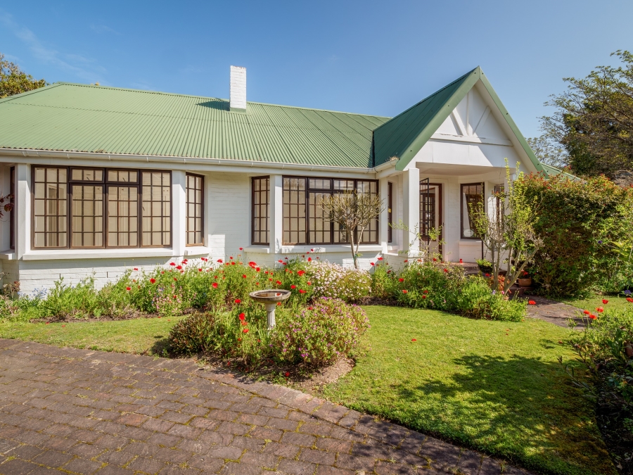 3 Bedroom Property for Sale in Leisure Isle Western Cape